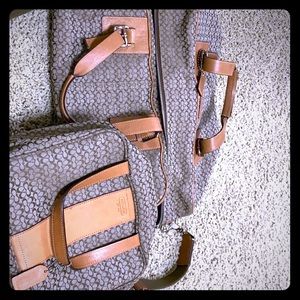 A coach bag ( the bag wasnt sold )